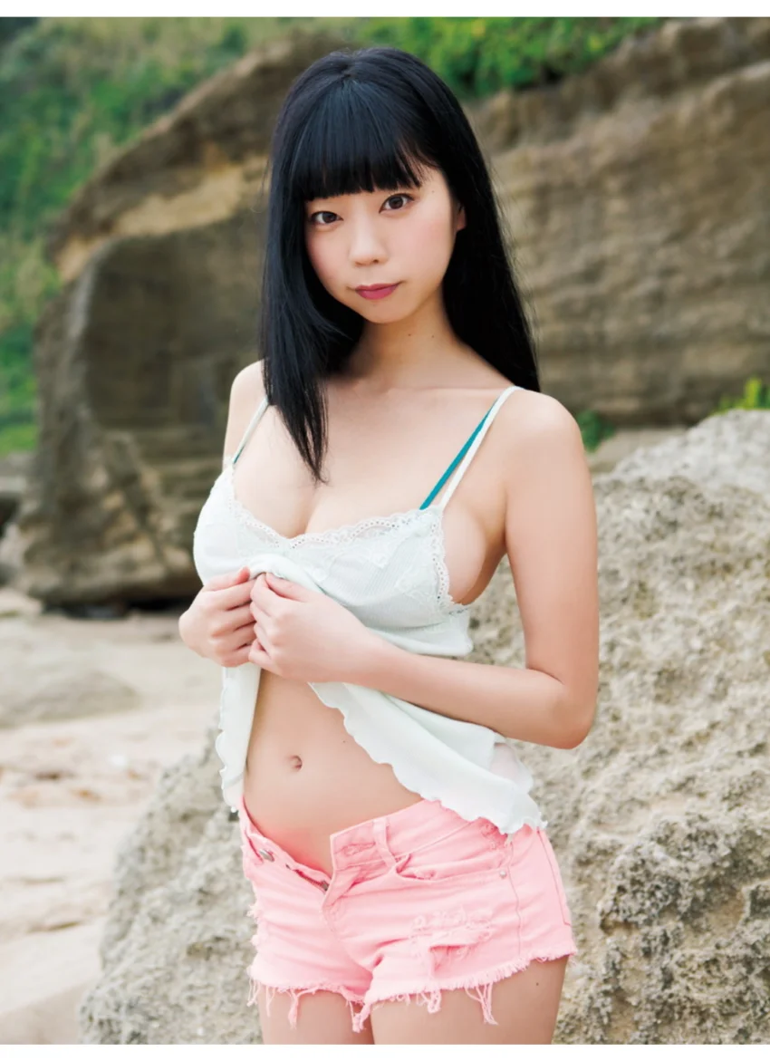 青山ひかるデジタル写真集 「アイ」から始まる… 試し読み 3