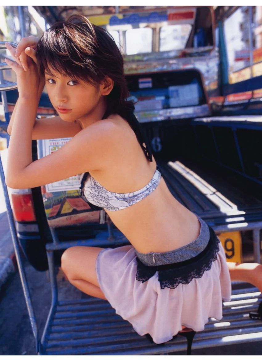 小阪由佳写真集 誘惑 試し読み 8