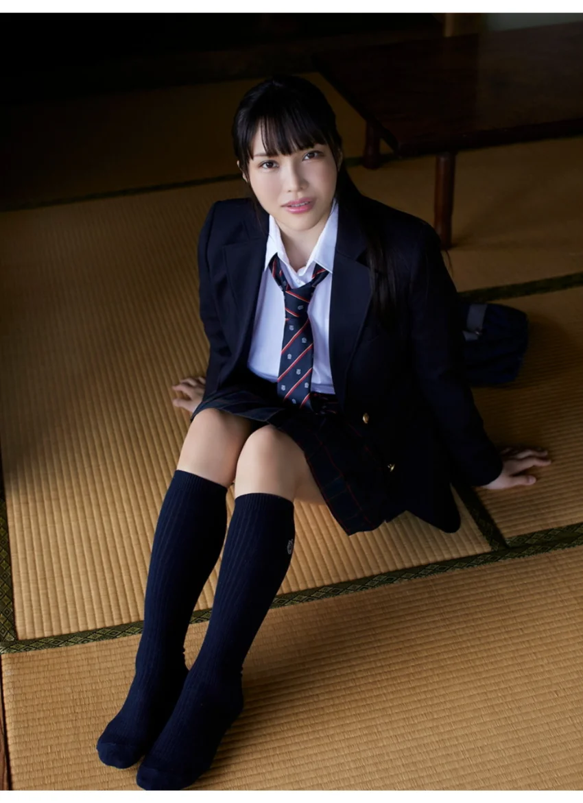 小泉かなデジタル写真集 かなり、ヤバい！ 試し読み 3