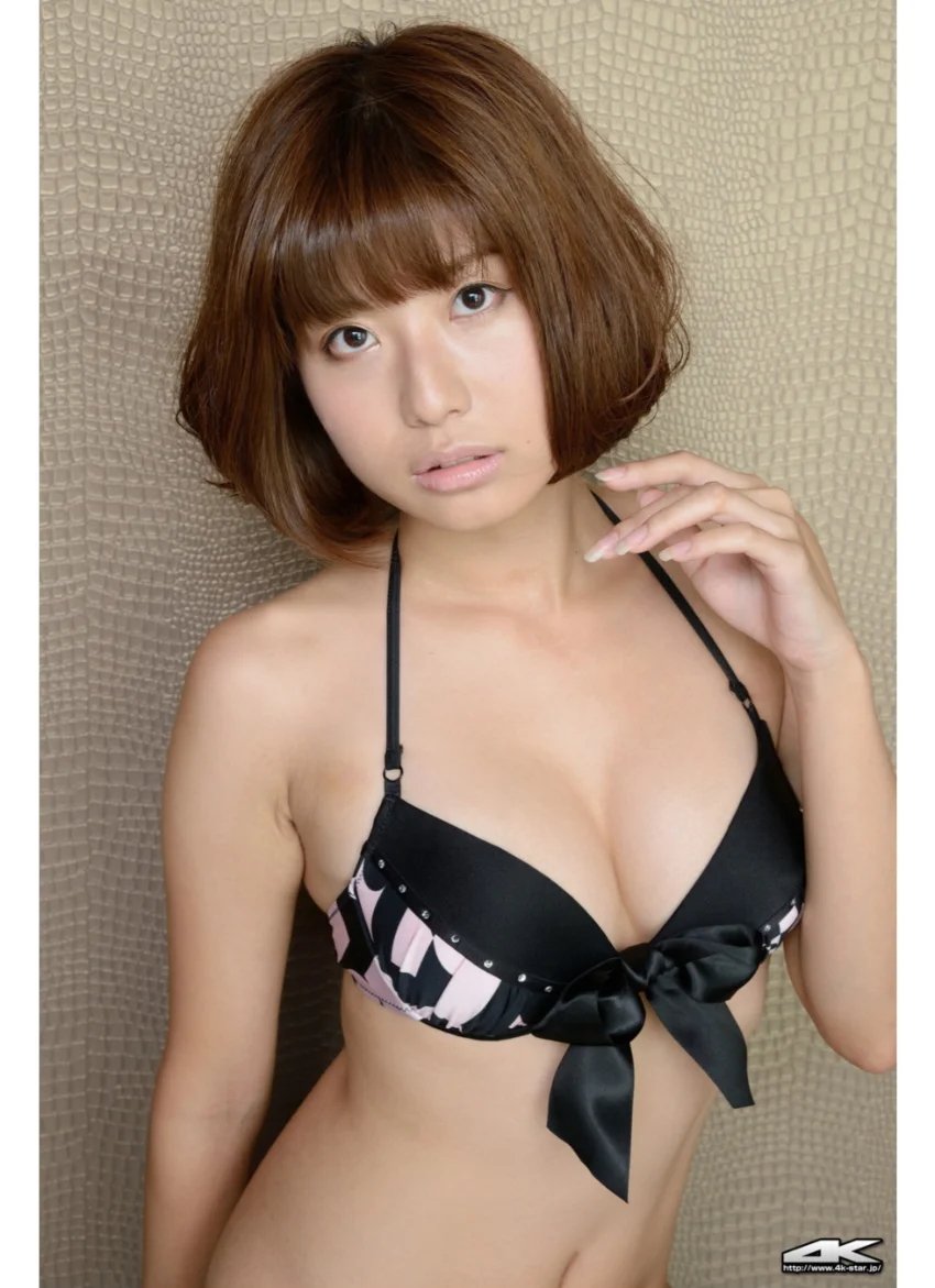 天野 麻菜 水着（ブラック） 試し読み 7