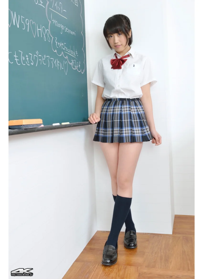 長瀬麻美 制服 試し読み 3