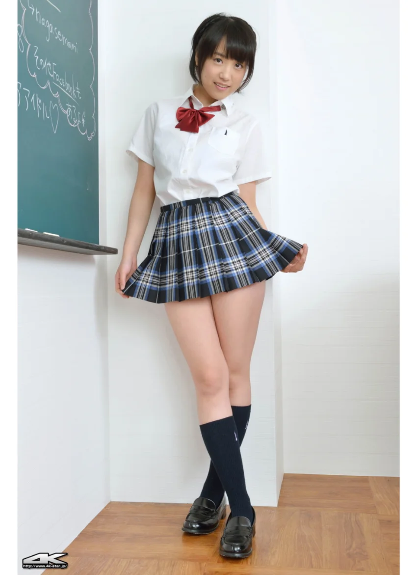 長瀬麻美 制服 試し読み 4