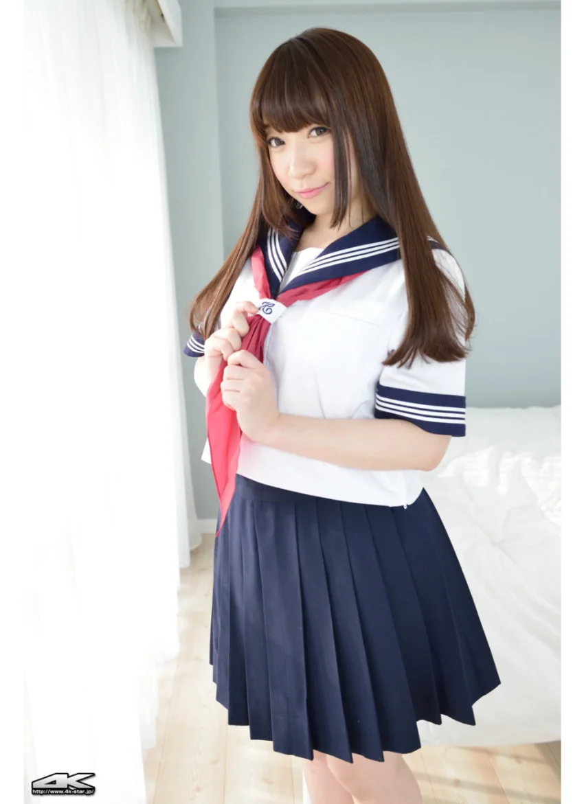 月城右紗 セーラー服 試し読み 6