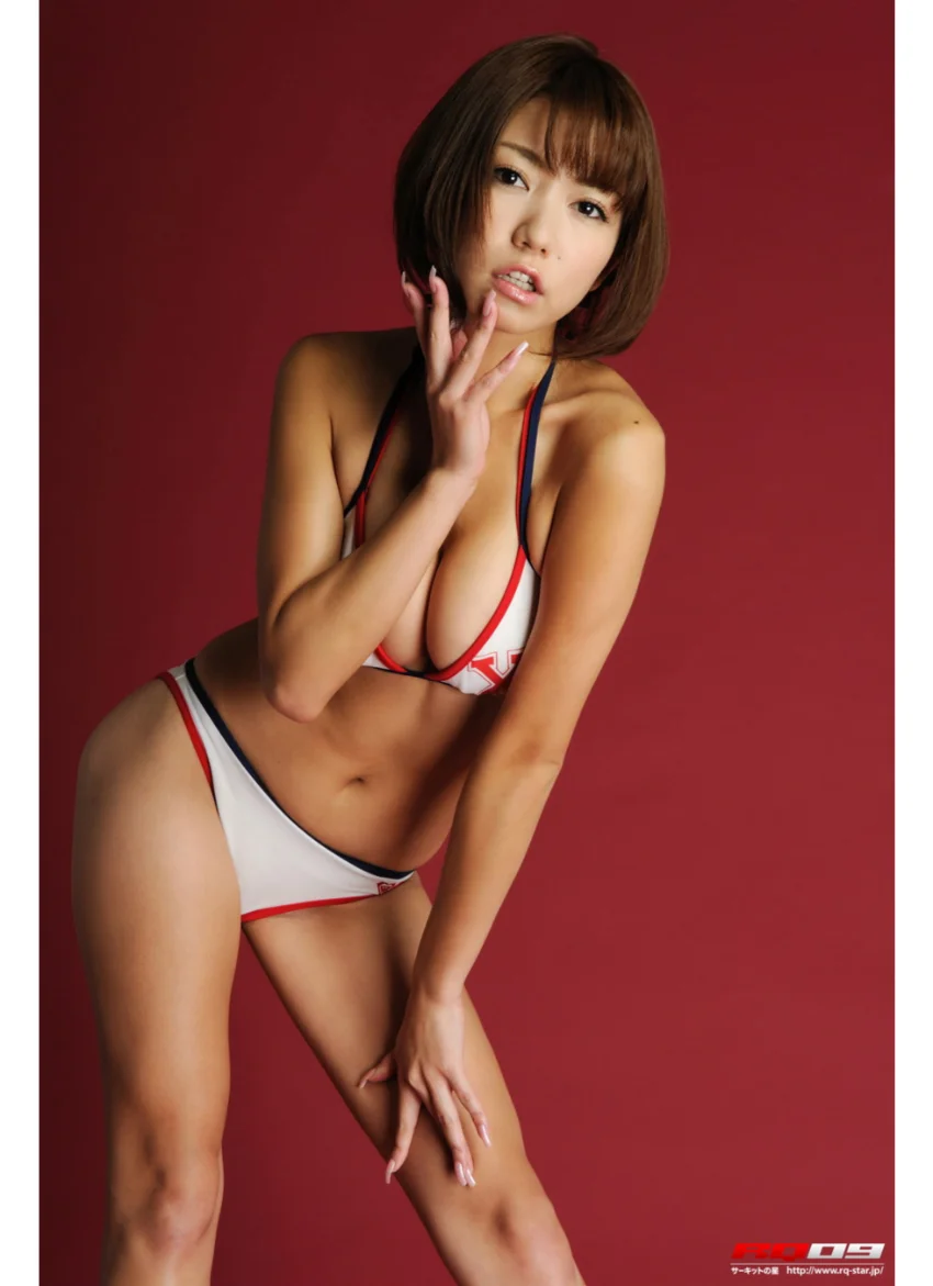稲垣慶子 水着（白） 試し読み 9