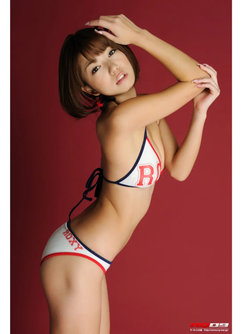 稲垣慶子 水着（白） 試し読み 15
