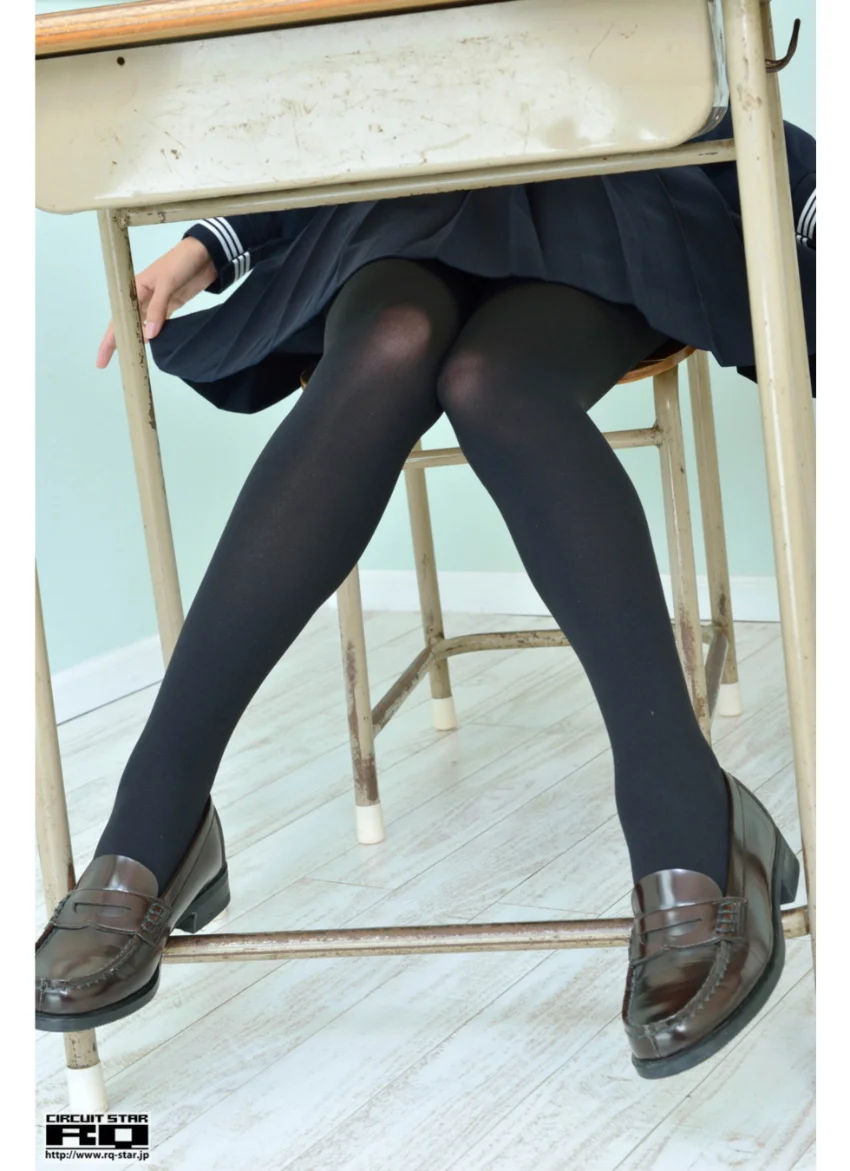 安藤ちひろ セーラー服 試し読み 3