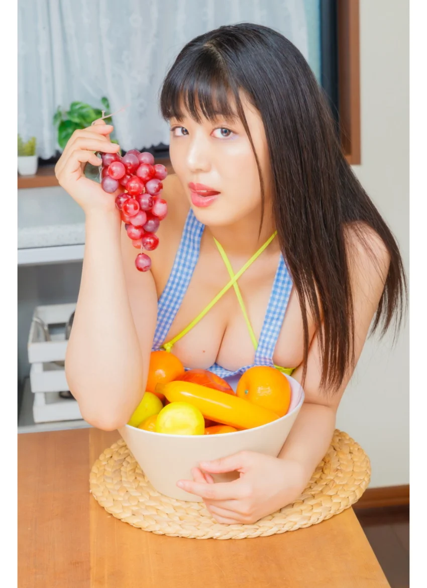 四葉杏果 水着（イエロー） 試し読み 1