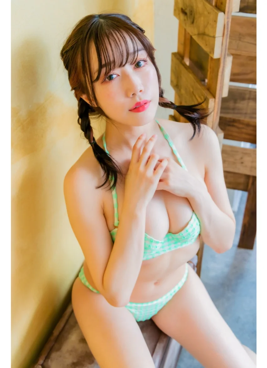 小湊優香 水着（ライム） 試し読み 6