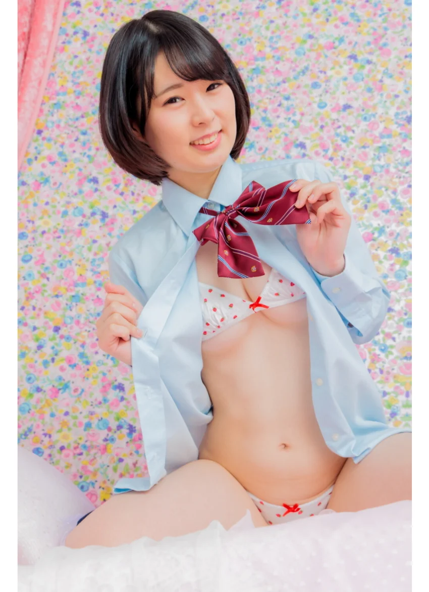 石森みずほ 制服＆ランジェリー 試し読み 3