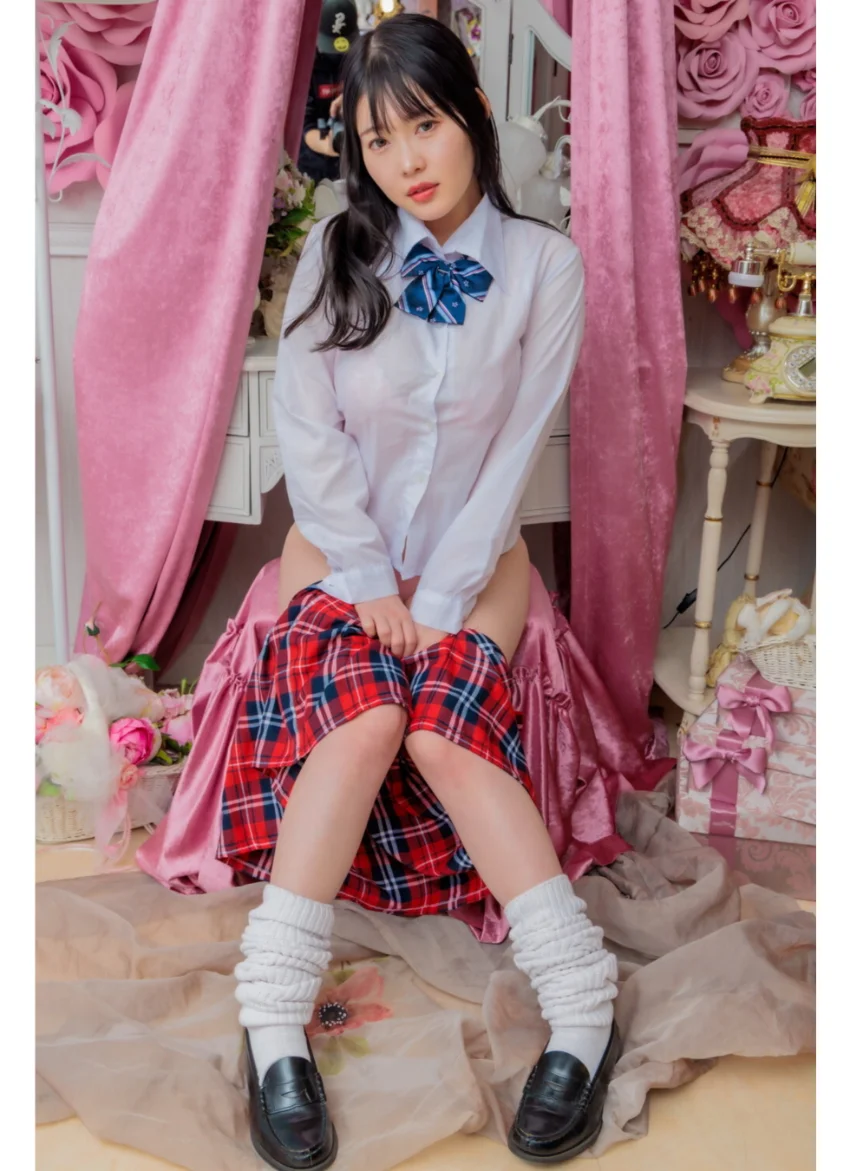 伊川愛梨 制服 試し読み 12