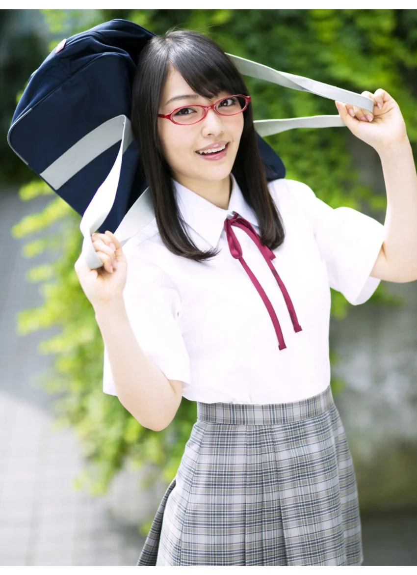 女子校生と眼鏡 安藤遥※直筆サインコメント付き 試し読み 5