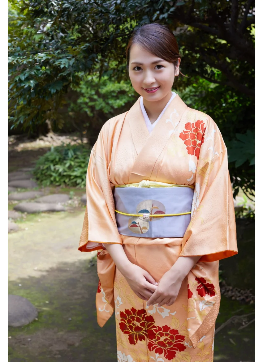 魅惑の若女将 殿倉恵未※直筆サインコメント付き 試し読み 2