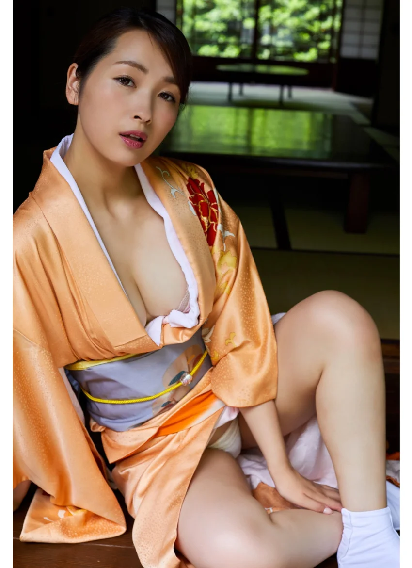 魅惑の若女将 殿倉恵未※直筆サインコメント付き 試し読み 3
