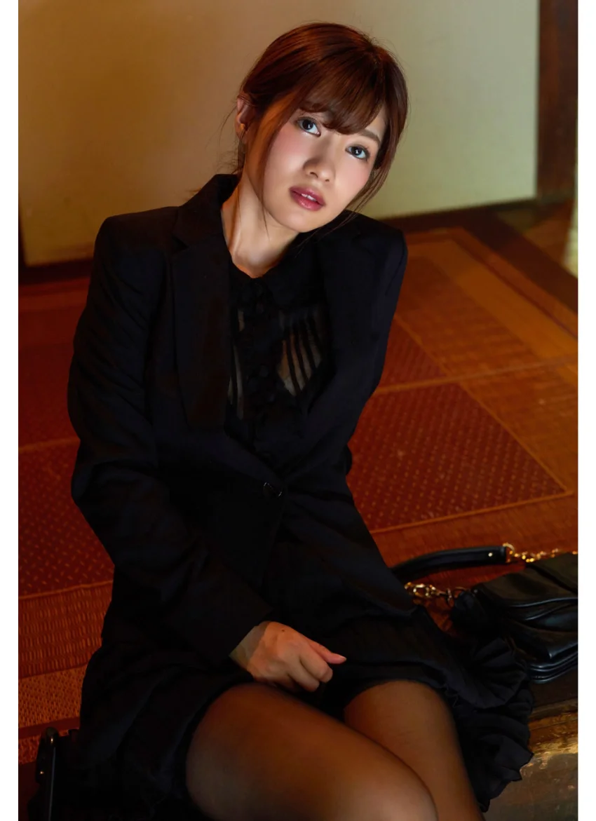 魅惑の薄幸美女 石岡真衣※直筆サインコメント付き 試し読み 2