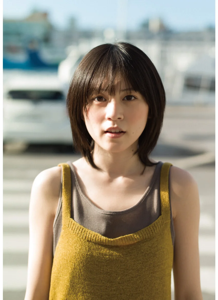 中島由貴写真集 スケッチブック 試し読み 8