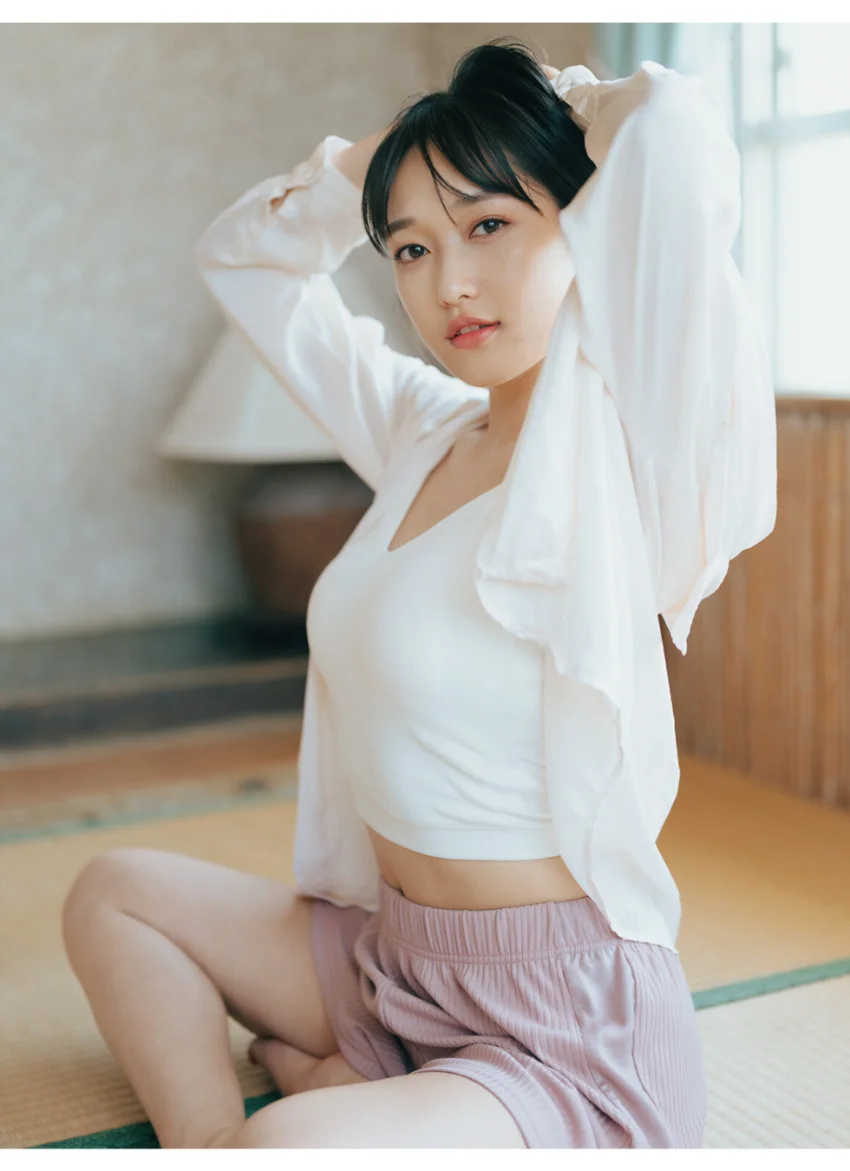 久保田未夢写真集 UP_DATE【電子版特典付】 試し読み 10