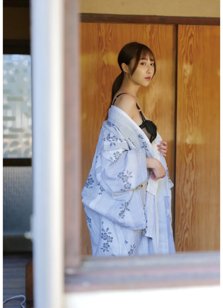 辻りりさ ことばさがし 【STRiKE！ DIGITAL PHOTOBOOK 018】 試し読み 8