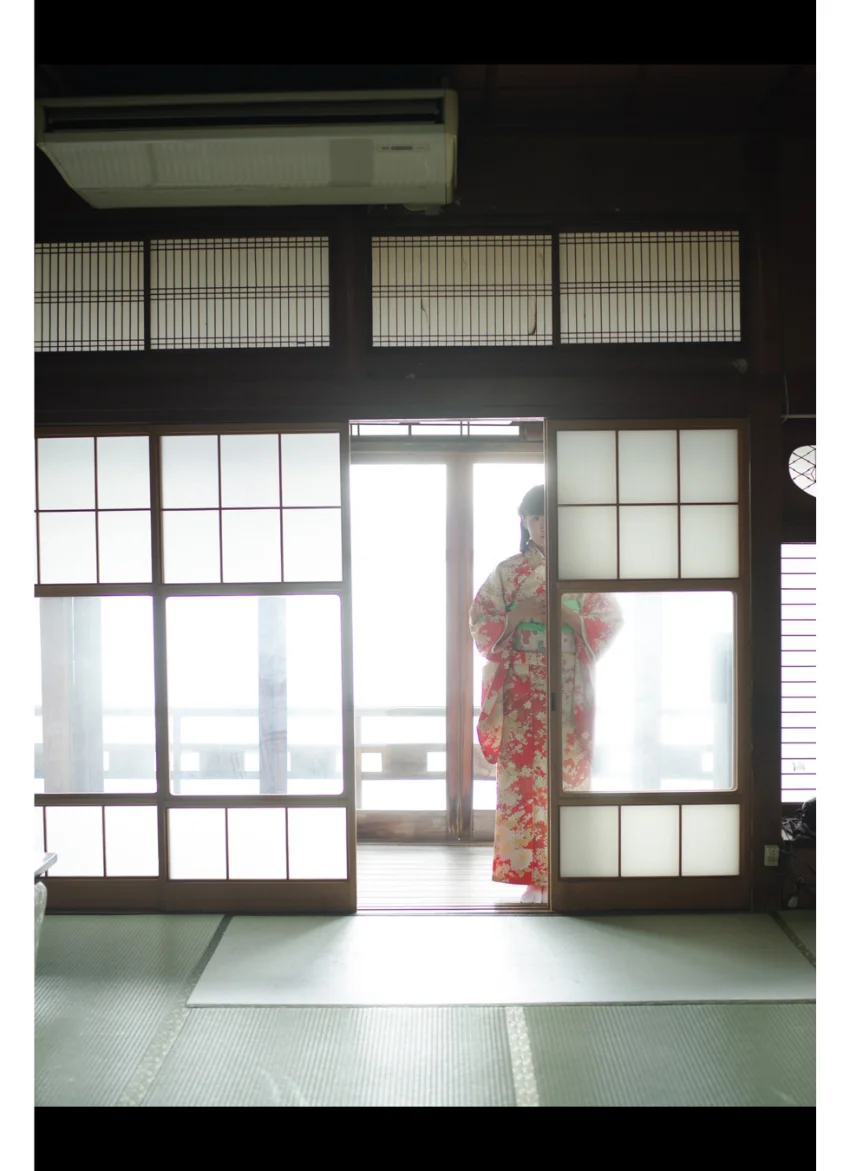 さんぽガール manaさん 島根県松江市美保関町美保館編 試し読み 8