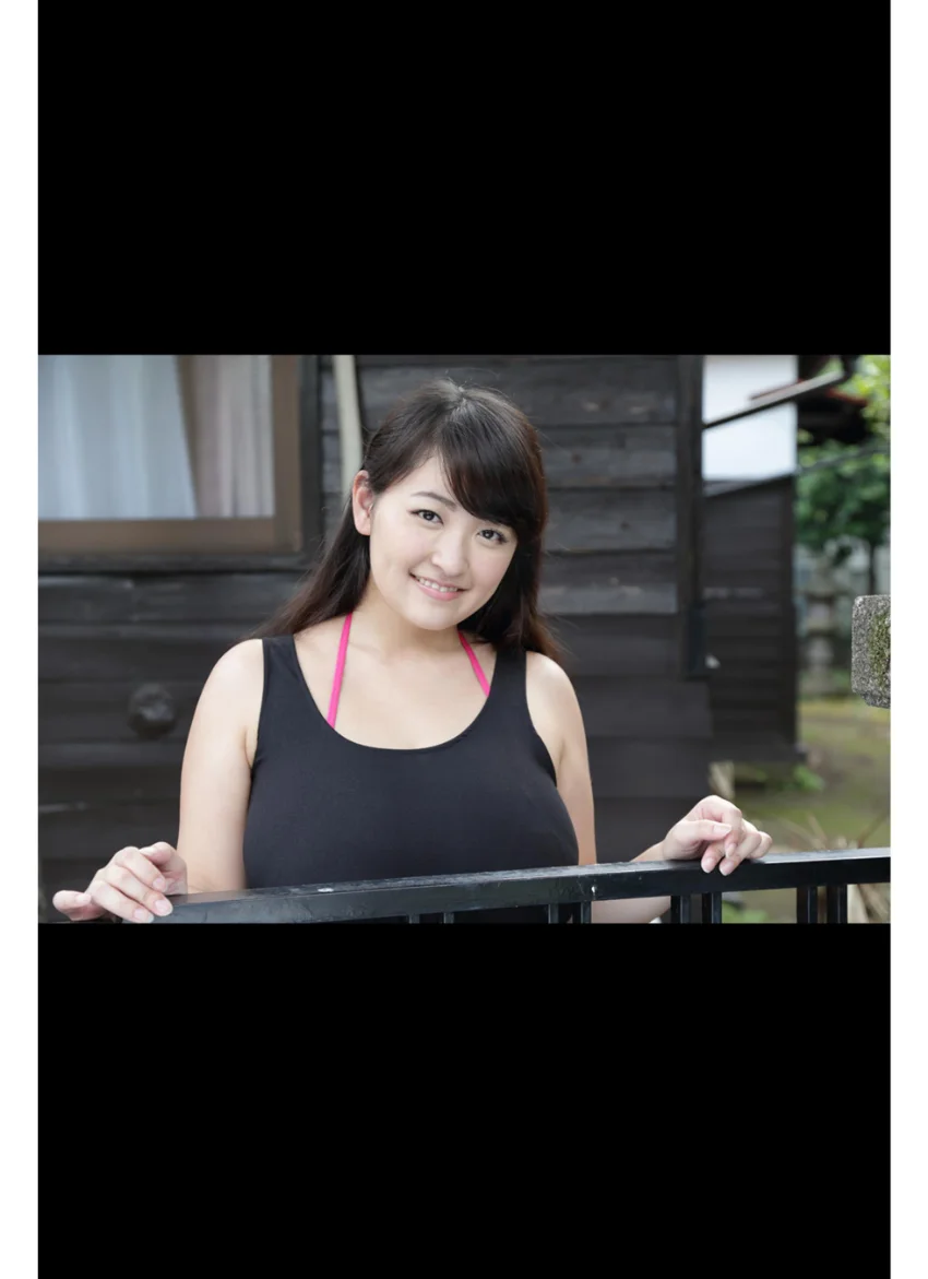 柳瀬早紀 あふれたてのたわわ乳 グラビア学園 試し読み 3