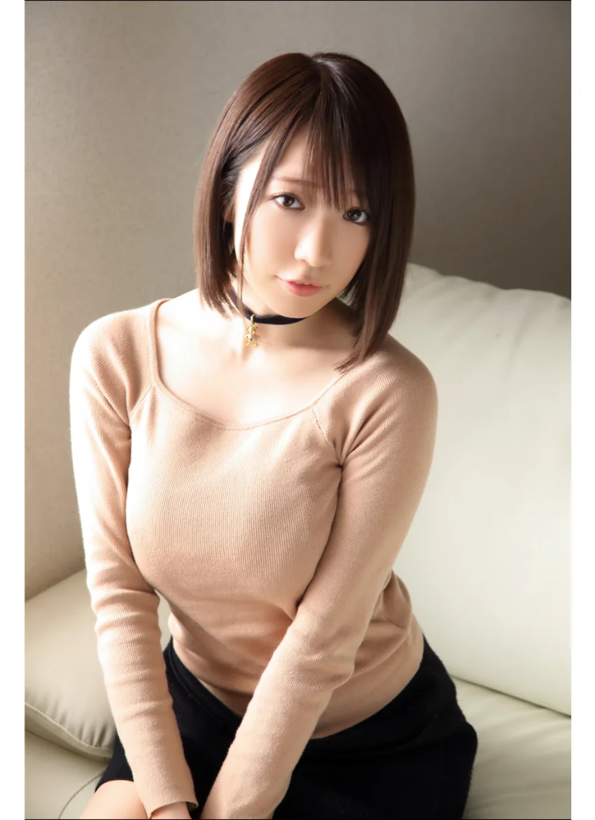 清水あいり 最強の【ニット女子アナ】【黒パンスト】 グラビア学園 グラドル女王がおっとりまったり見せて魅せる！？ 試し読み 4