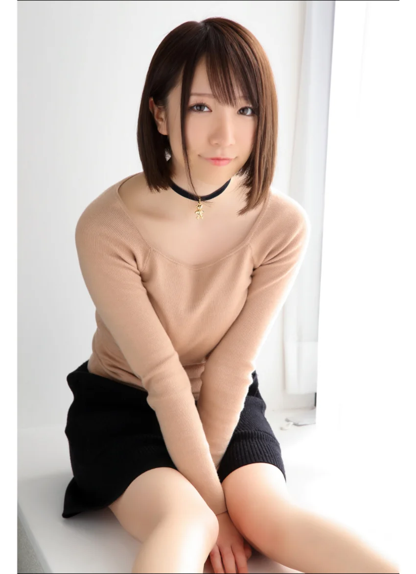 清水あいり 最強の【ニット女子アナ】【黒パンスト】 グラビア学園 グラドル女王がおっとりまったり見せて魅せる！？ 試し読み 8