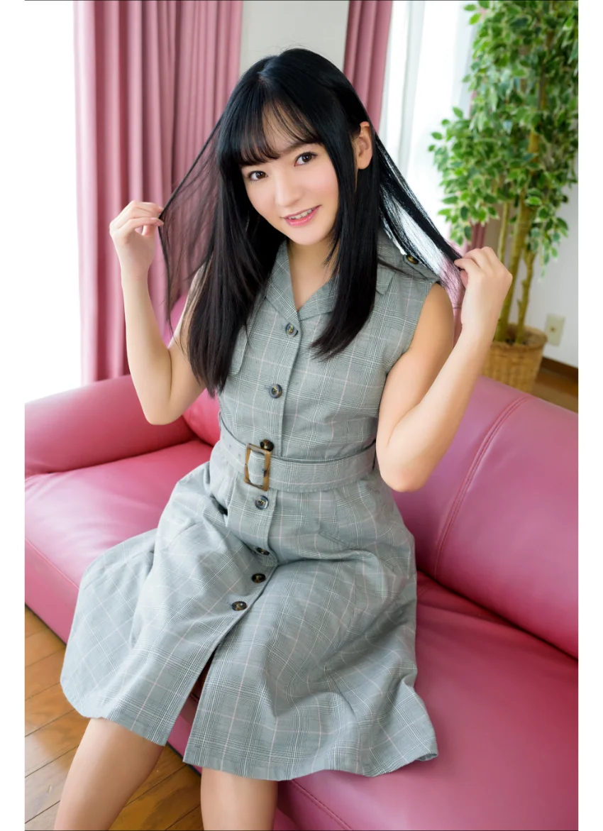 西永彩奈 私服を脱いで【競泳水着】 グラビア学園 出席番号1番の絶対的最強アイドルが可愛くて色っぽくて！ 試し読み 3
