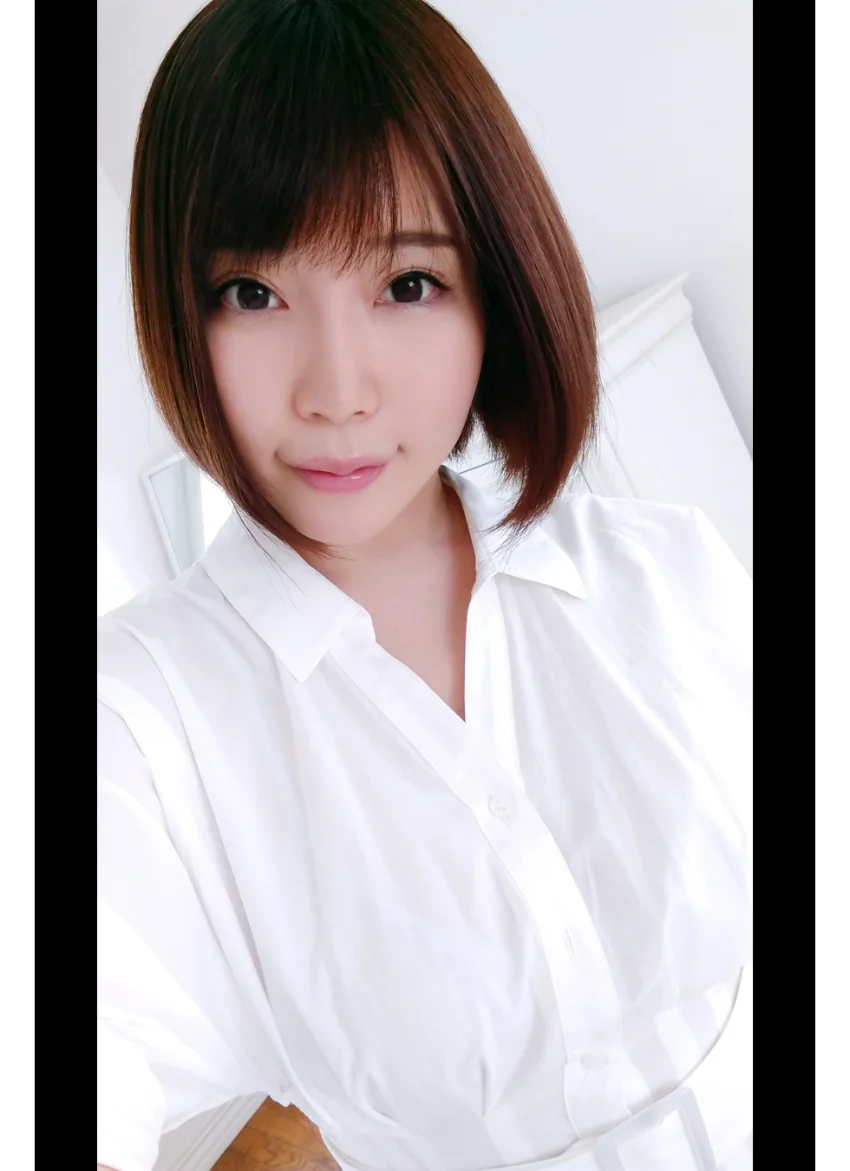 古河由衣 自撮り写真集 グラビア学園 由衣おねえさんのムチムチおしり自撮り写真集！ 試し読み 2