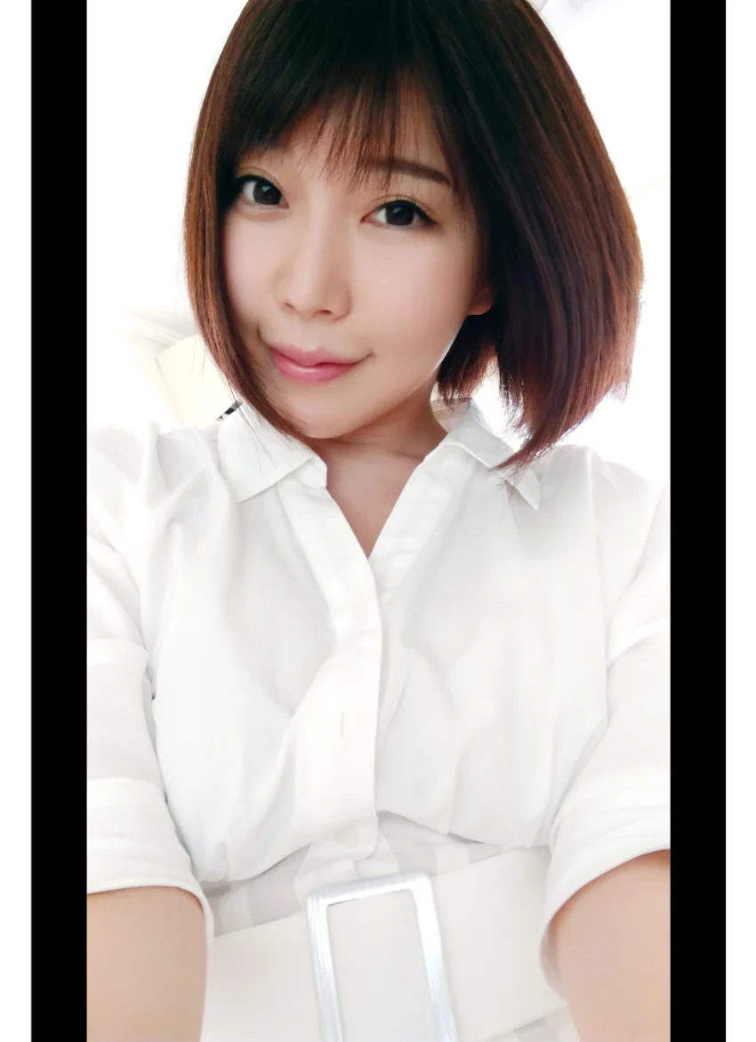 古河由衣 自撮り写真集 グラビア学園 由衣おねえさんのムチムチおしり自撮り写真集！ 試し読み 3