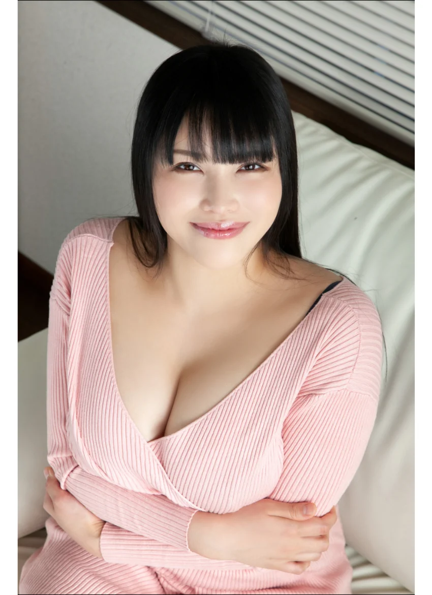 小泉かな 100cmIカップコンプリート！！ グラビア学園 ふわふわ甘〜い轟絶爆乳ステージに即ワープからの即アイバー！？写真集3冊＋αの超お買い得版！！ 試し読み 12