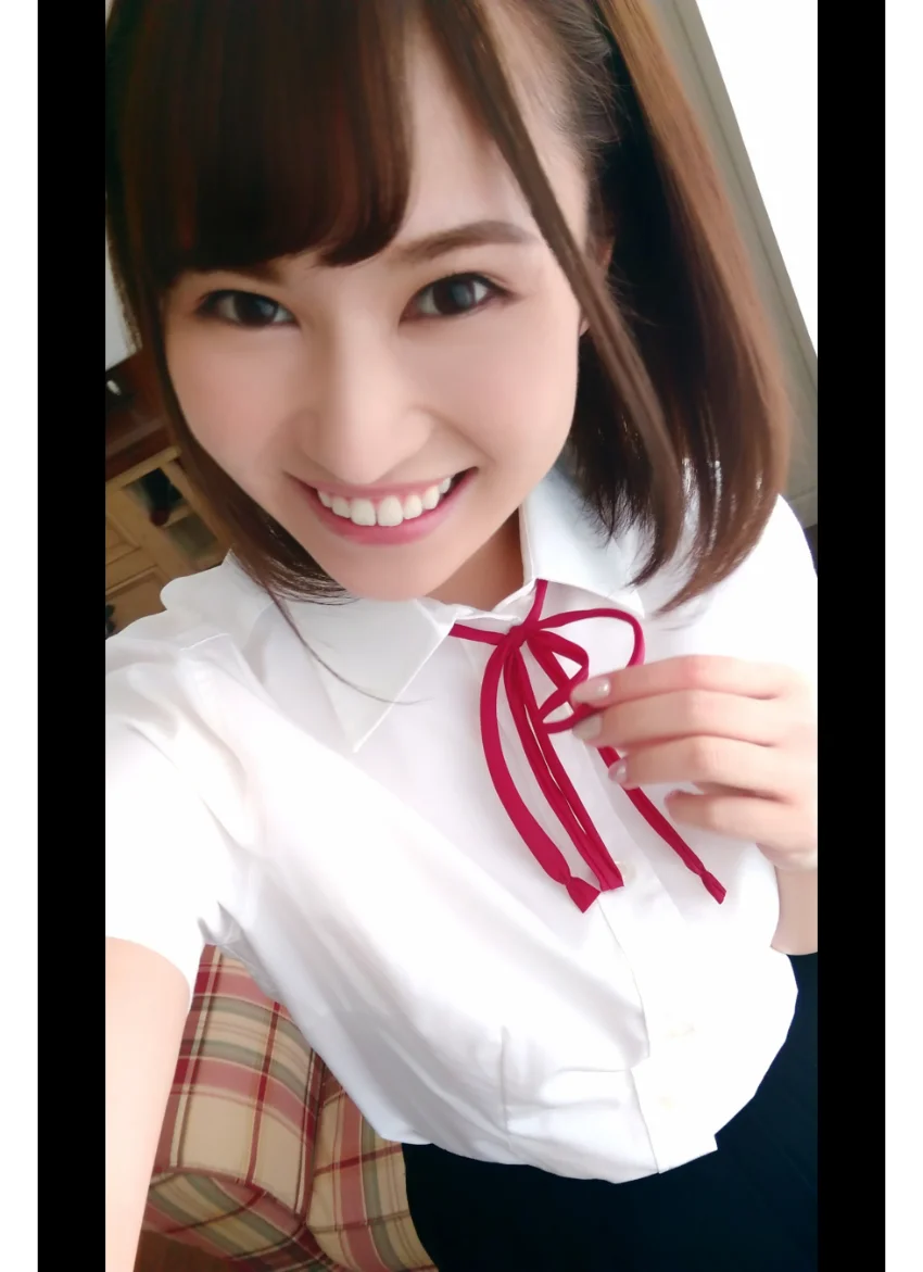 白宮奈々 自撮り写真集 グラビア学園【自撮り】明るく元気！お上品でも、カラダは大人なんだよね！ 試し読み 8