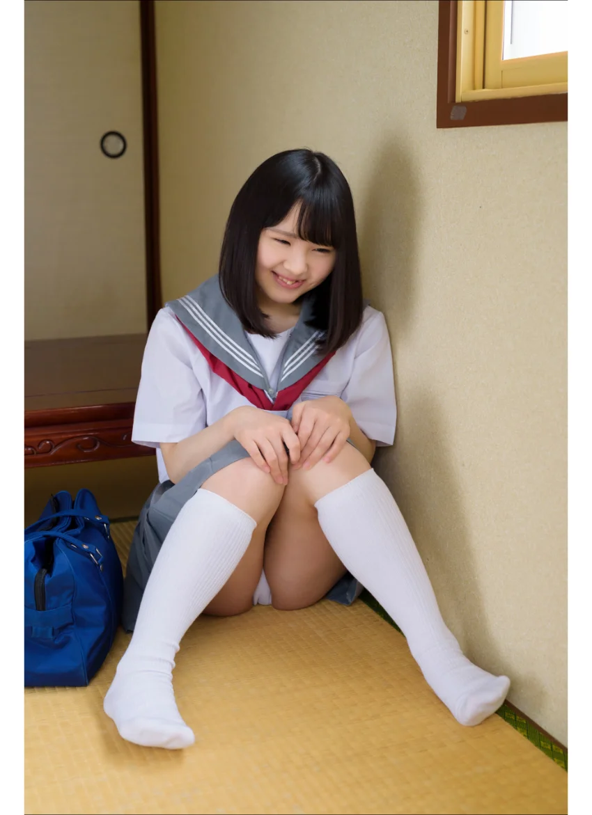 星野風香 ふうかコンプリート！！ グラビア学園 ど素人！ど新人！普通の女の子が脱ぐ！衝撃ですっ！写真集3冊＋αの超お買い得版！！ 試し読み 16