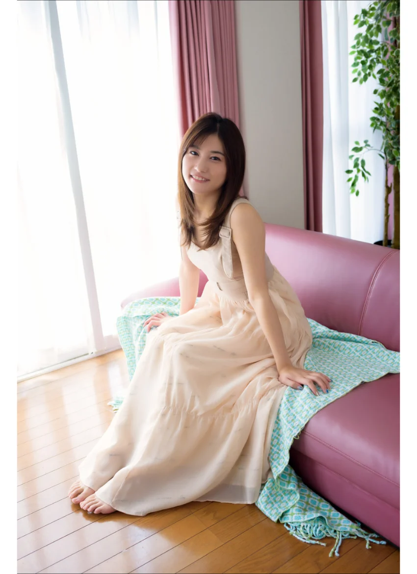 江藤彩也香 意外に照れてる競泳水着 グラビア学園 噂の超美人が濃密に接近してきたあ！昇天必至！？ 試し読み 7