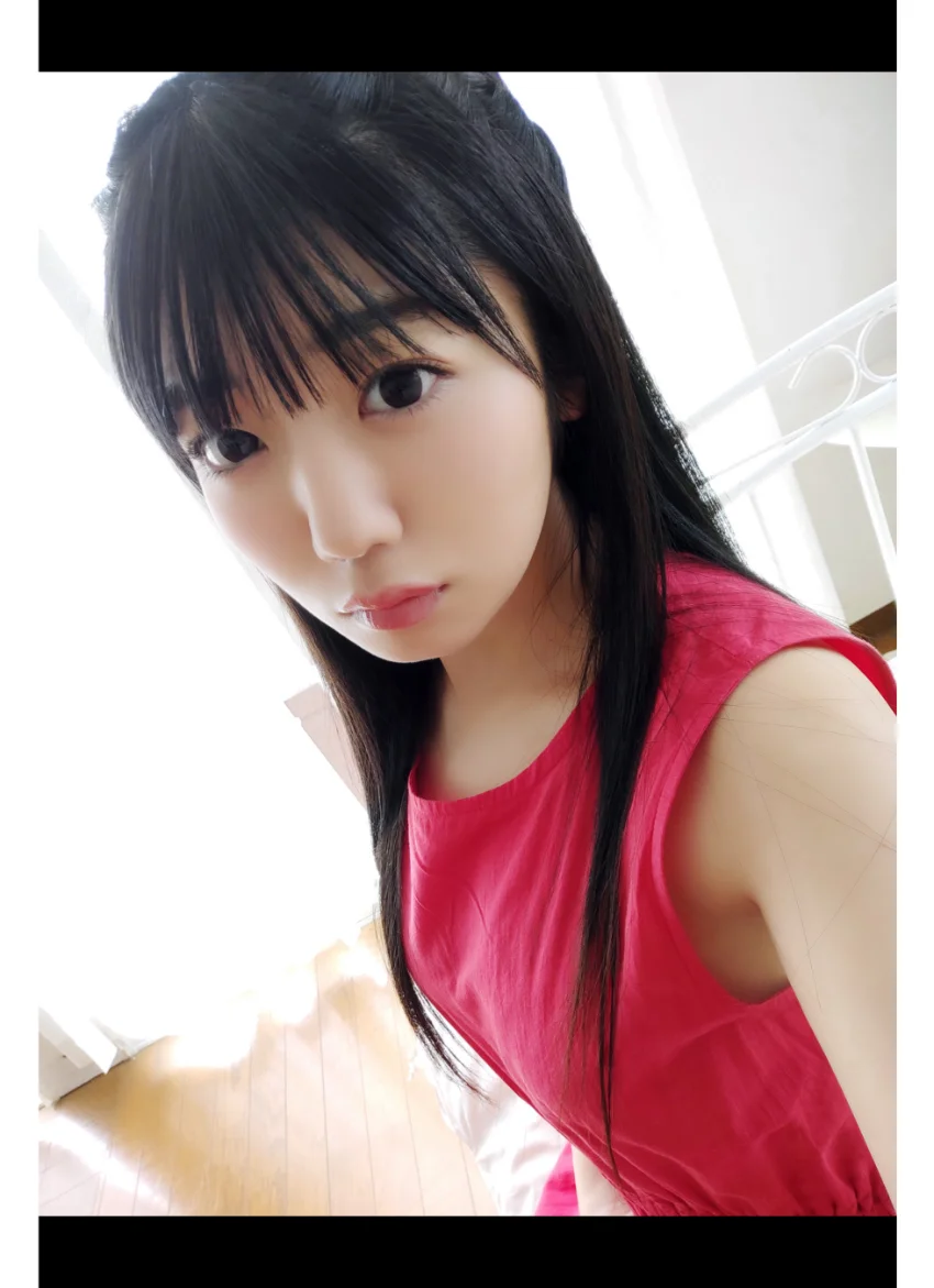 石井ひなこ 自撮り写真集 グラビア学園 【自撮り】初めてのグラビア撮影！絶対音感少女は何を奏でる？ 試し読み 6
