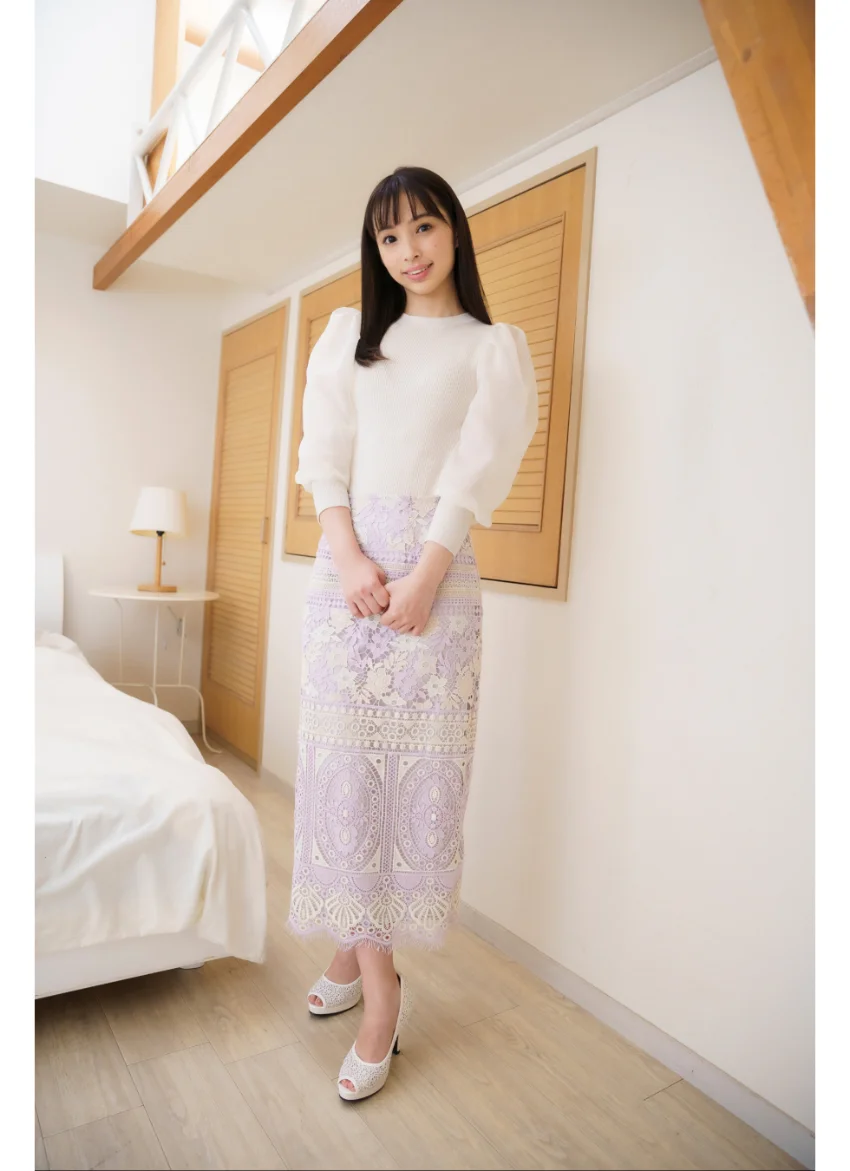 鶴巻星奈 【清楚】純白の私服ニット グラビア学園 上品で色白で優しくて人懐っこくて愛に溢れてる！！ 試し読み 2