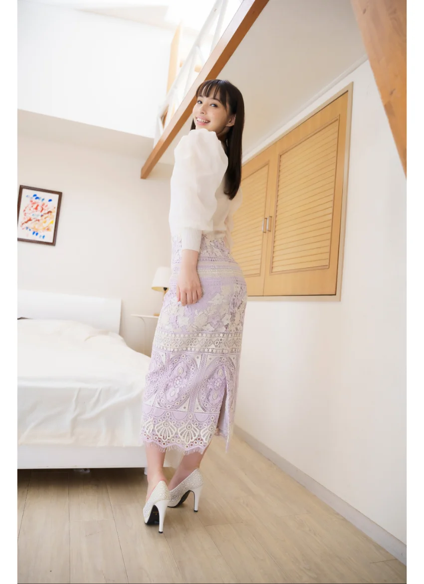 鶴巻星奈 【清楚】純白の私服ニット グラビア学園 上品で色白で優しくて人懐っこくて愛に溢れてる！！ 試し読み 4