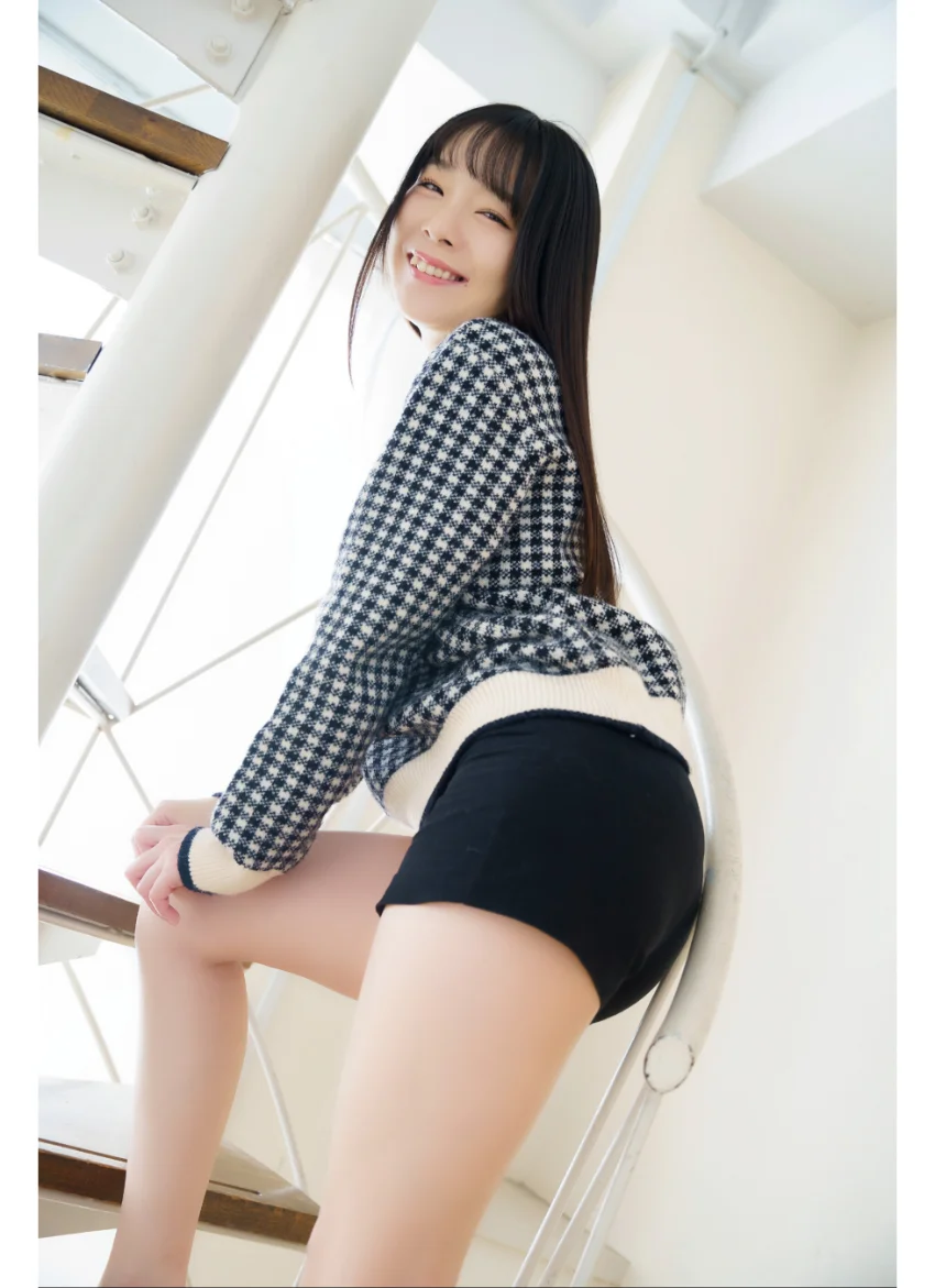 仲村まひろ 【美脚】柔らかいカラダ グラビア学園 柔軟女子は肌もモチモチで明るくてエッチっぽい！ 試し読み 8