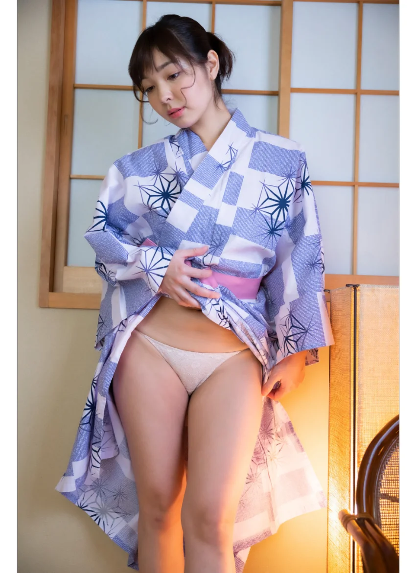 南里 温泉浴衣＆眼帯ビキニ グラビア学園 すぐ何でも信じちゃうような無垢な女の子のむっちりしたカラダ！ 試し読み 8