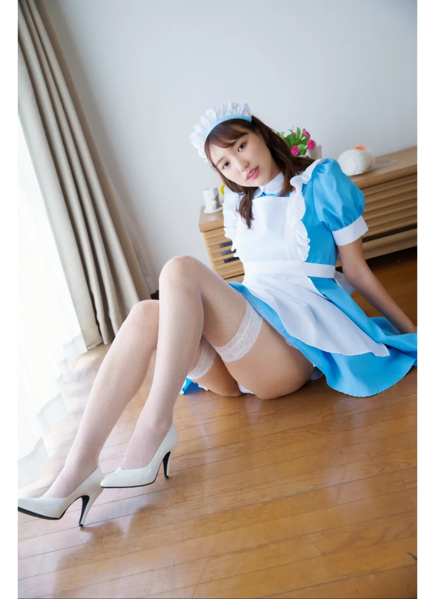 新田ゆう ゆうコンプリート！！ グラビア学園 写真集3冊＋αの超お買い得版！！身長171cmロリ顔グラドルの精神年齢たぶんヒトケタ疑惑！！ 試し読み 11