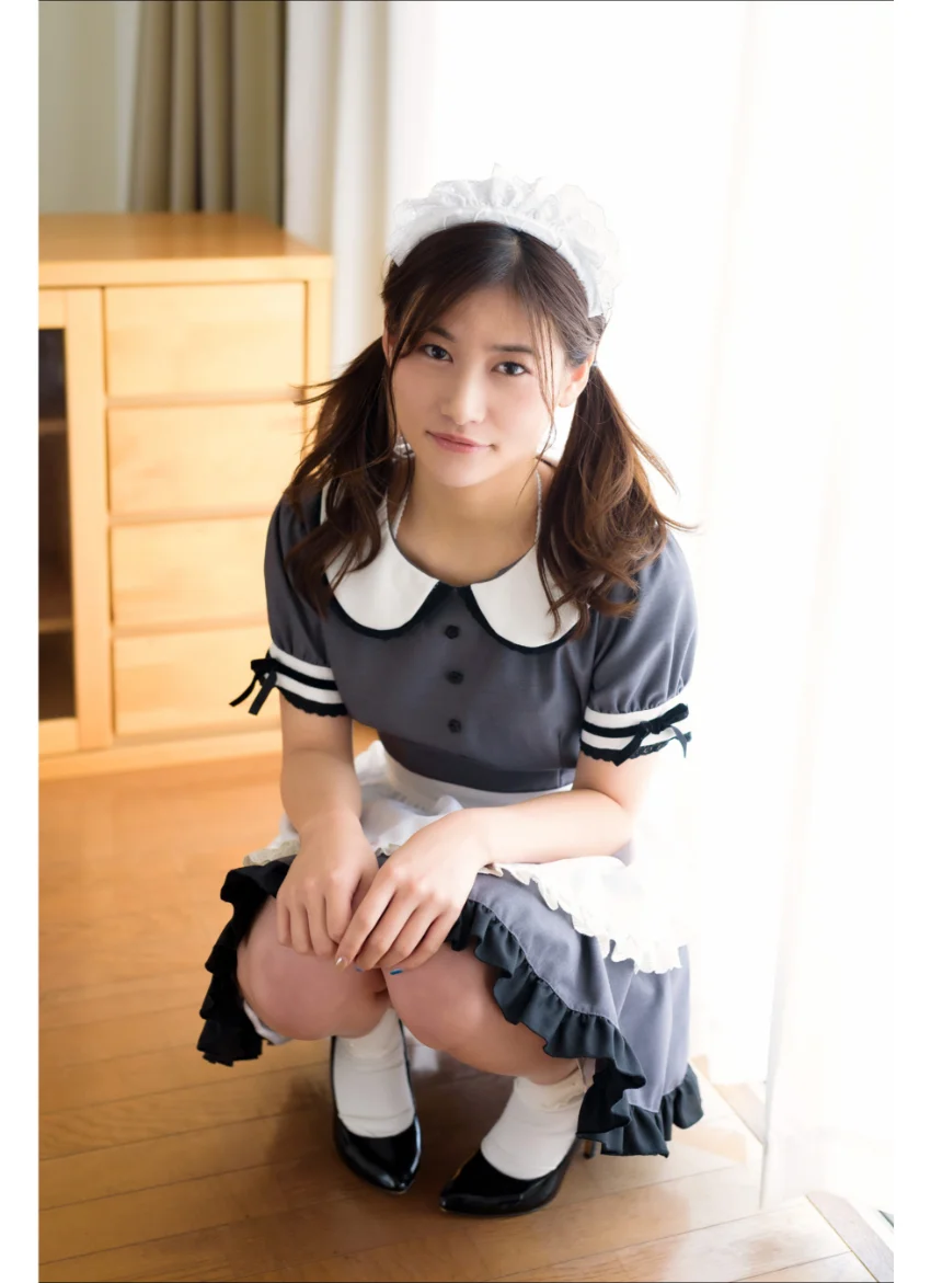 江藤彩也香 さやあんコンプリート！！ グラビア学園 写真集3冊＋αの超お買い得版！！噂の超美人が濃密に接近してきたあ！昇天必至！？ 試し読み 11