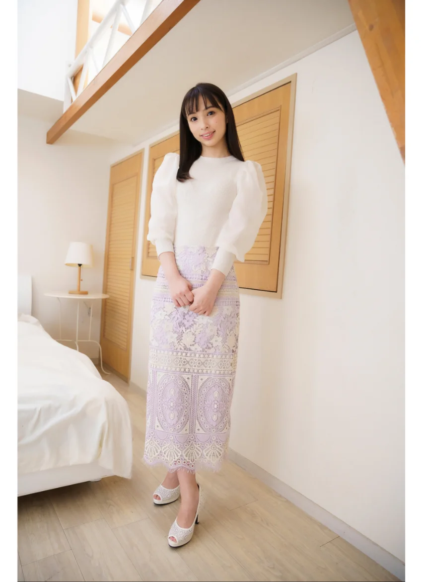 鶴巻星奈 つるちゃんコンプリート！！ グラビア学園 写真集3冊＋αの超お買い得版！！上品で色白で優しくて人懐っこくて愛に溢れてる！！ 試し読み 2
