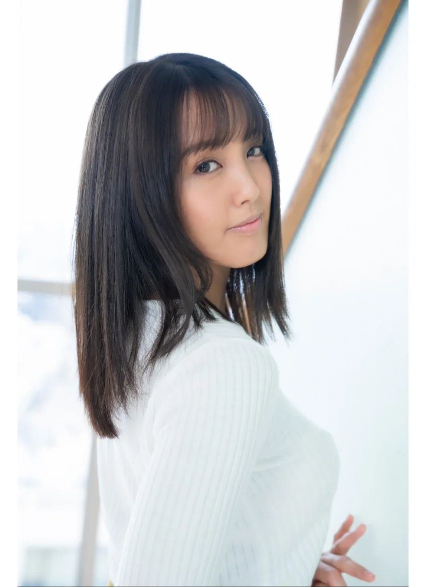 日里麻美 あさみんコンプリート！！ グラビア学園 写真集3冊＋αの超お買い得版！！35歳の可愛らしいHカップ爆乳に溺れたい！ 試し読み 7
