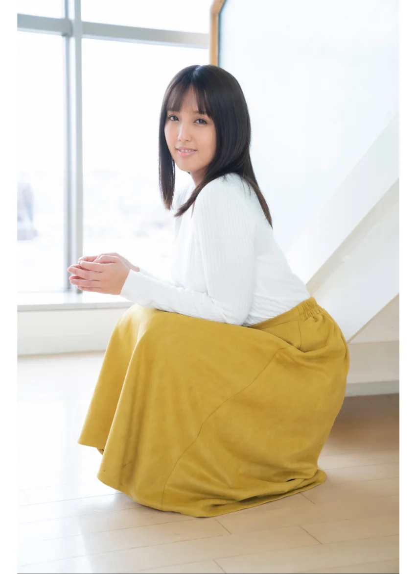 日里麻美 あさみんコンプリート！！ グラビア学園 写真集3冊＋αの超お買い得版！！35歳の可愛らしいHカップ爆乳に溺れたい！ 試し読み 8