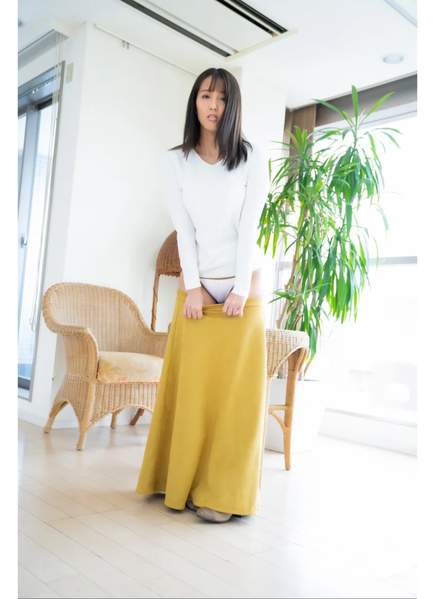 日里麻美 あさみんコンプリート！！ グラビア学園 写真集3冊＋αの超お買い得版！！35歳の可愛らしいHカップ爆乳に溺れたい！ 試し読み 16