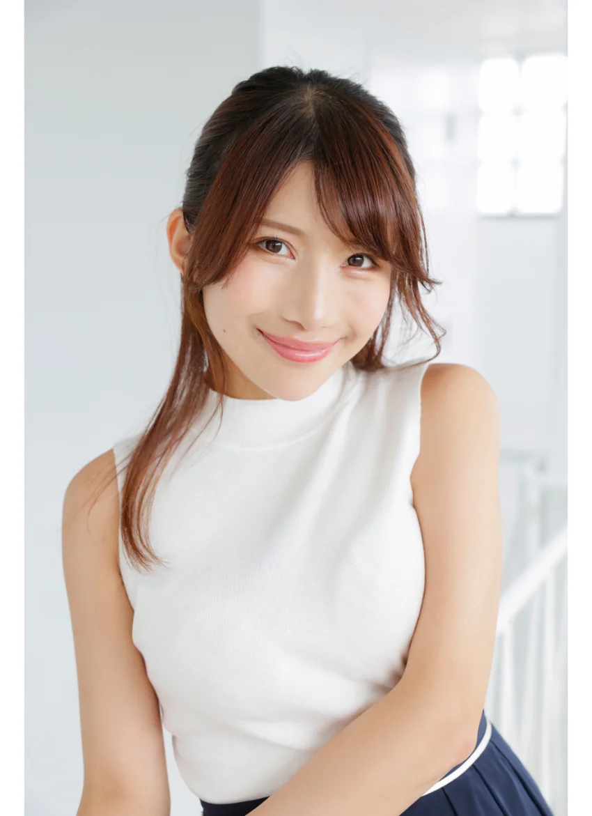 琴井ありさ 女子アナ風ニット＋パンスト グラビア学園 抱きたいグラドルNo.1のお姉さんが特別に見せてくれるって！？ 試し読み 7