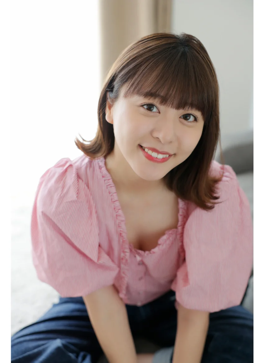 稲岡志織 稲岡ちゃんコンプリート！！ グラビア学園 写真集3冊＋αの超お買い得版！！ 初々しくて柔らかくて白い素肌が眩しすぎる問題！？ 試し読み 8