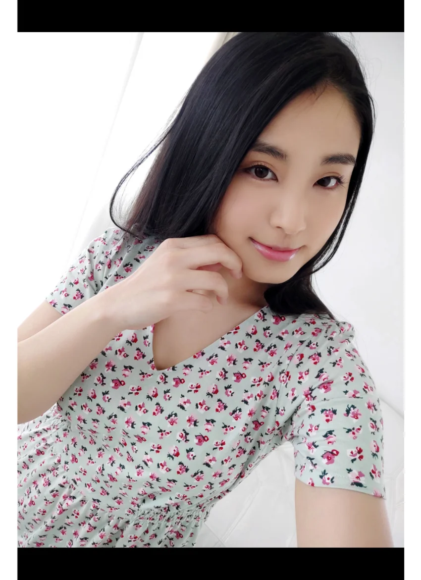 トロたん 自撮り写真集 02 グラビア学園 【自撮り】いい人です！柔らかHカップはフワフワもちもち！！ 試し読み 2