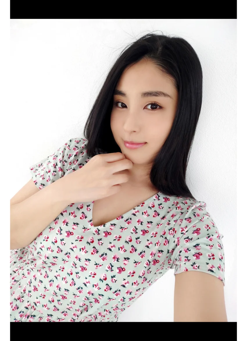 トロたん 自撮り写真集 02 グラビア学園 【自撮り】いい人です！柔らかHカップはフワフワもちもち！！ 試し読み 4