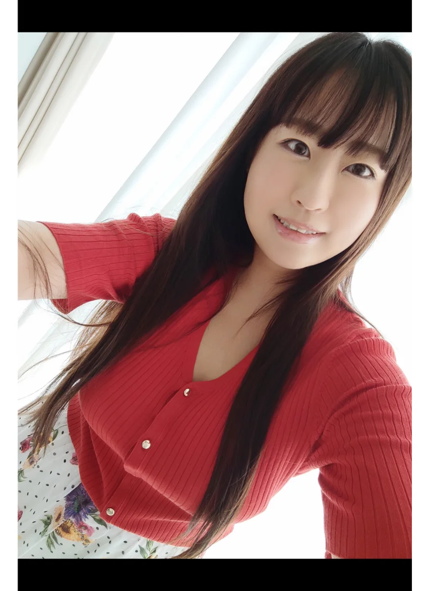 水樹たま 自撮り写真集03 グラビア学園 【自撮り】超強爆乳＆轟絶巨尻を体感せよ！ 試し読み 3