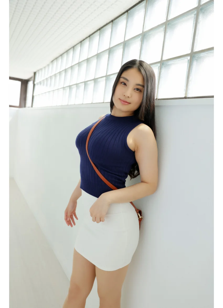 トロたん トロたんコンプリート！！2 グラビア学園 写真集3冊＋αの超お買い得版！！ いい人です！柔らかHカップはフワフワもちもち！！ 試し読み 3