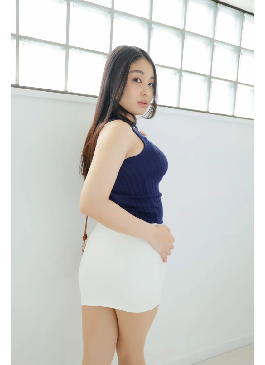 トロたん トロたんコンプリート！！2 グラビア学園 写真集3冊＋αの超お買い得版！！ いい人です！柔らかHカップはフワフワもちもち！！ 試し読み 10